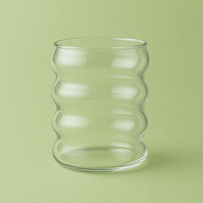 Verre-tasse ondulée